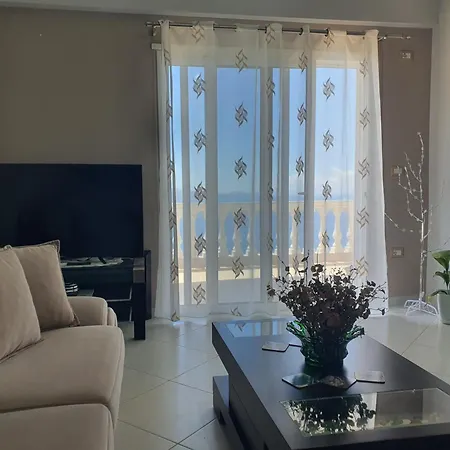 شقة Ionian Seaview *
